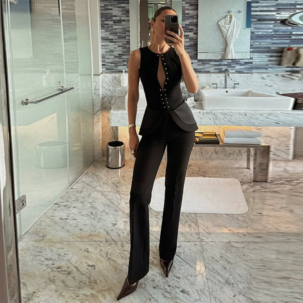 Forever 21 Spring Round-Neck Sleeveless Top Straight-Leg Pants Black Set